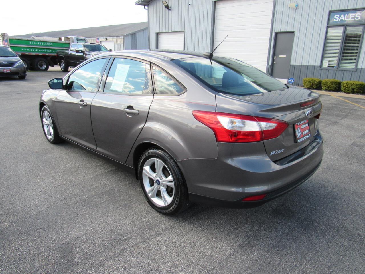 Ford Focus 4dr Sdn SE 2014