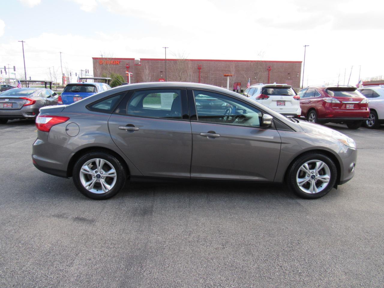 Ford Focus 4dr Sdn SE 2014