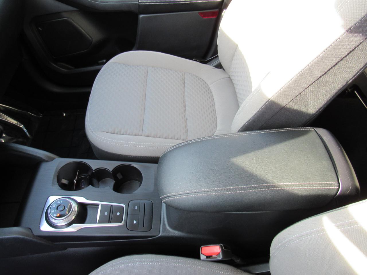 Ford Escape SE AWD 2021