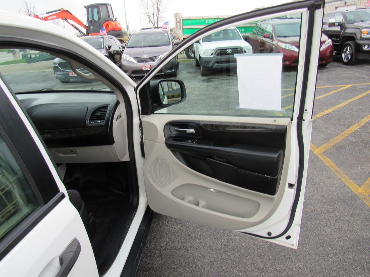 Dodge Grand Caravan C/V 119" WB 2011