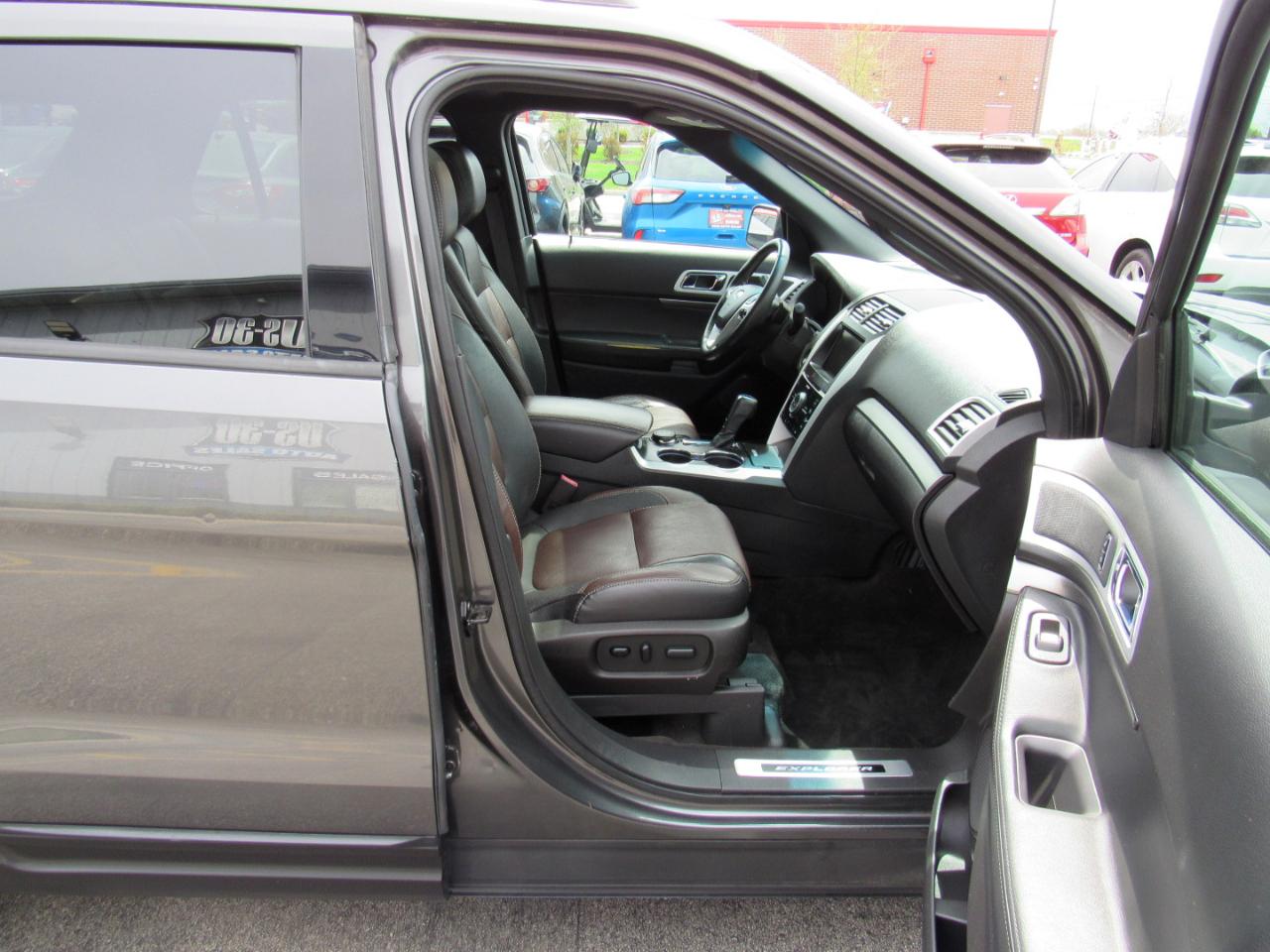 Ford Explorer 4WD 4dr Sport 2015