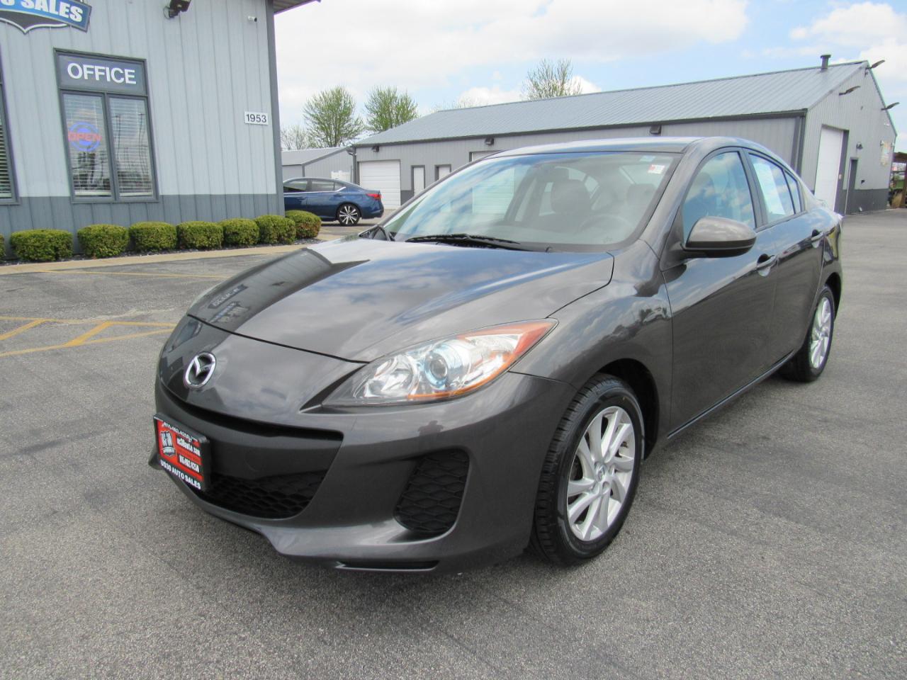 Mazda MAZDA3 4dr Sdn Auto i Touring 2012