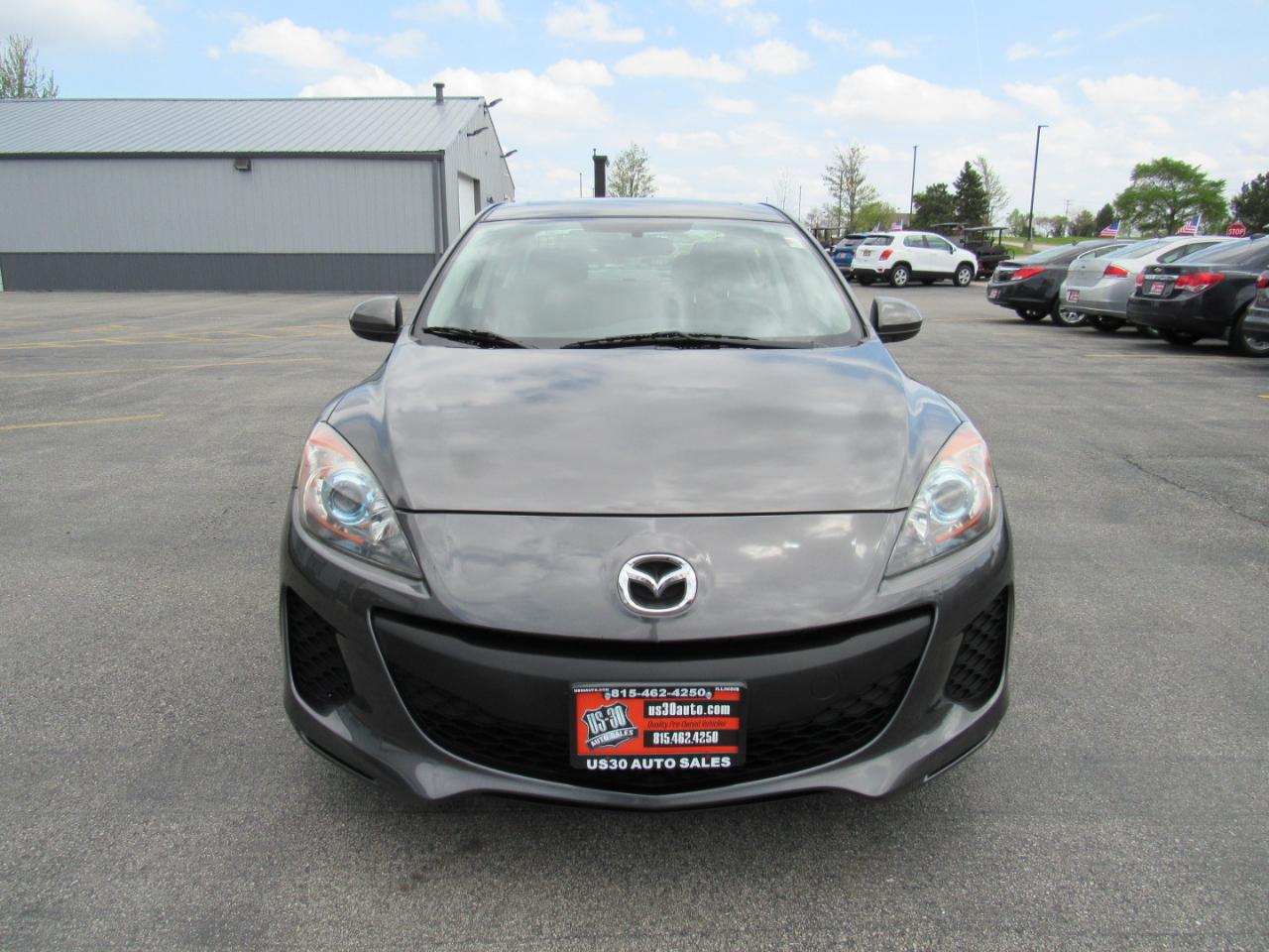 Mazda MAZDA3 4dr Sdn Auto i Touring 2012
