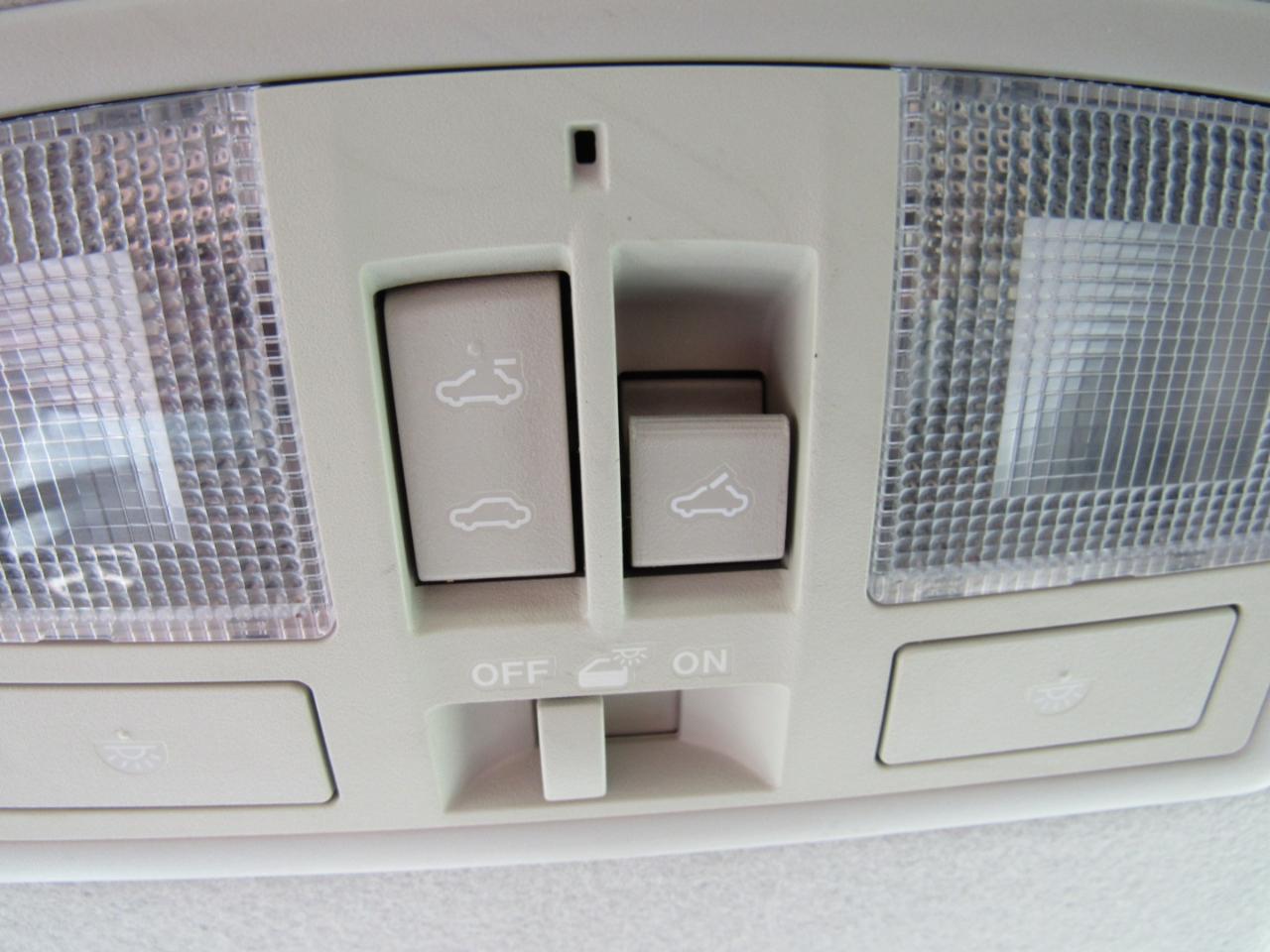 Mazda MAZDA3 4dr Sdn Auto i Touring 2012