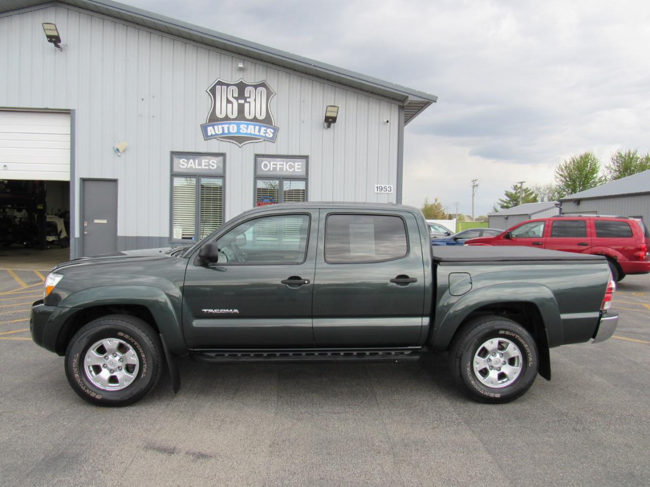 Toyota Tacoma 4WD Double V6 AT (Natl) 2010