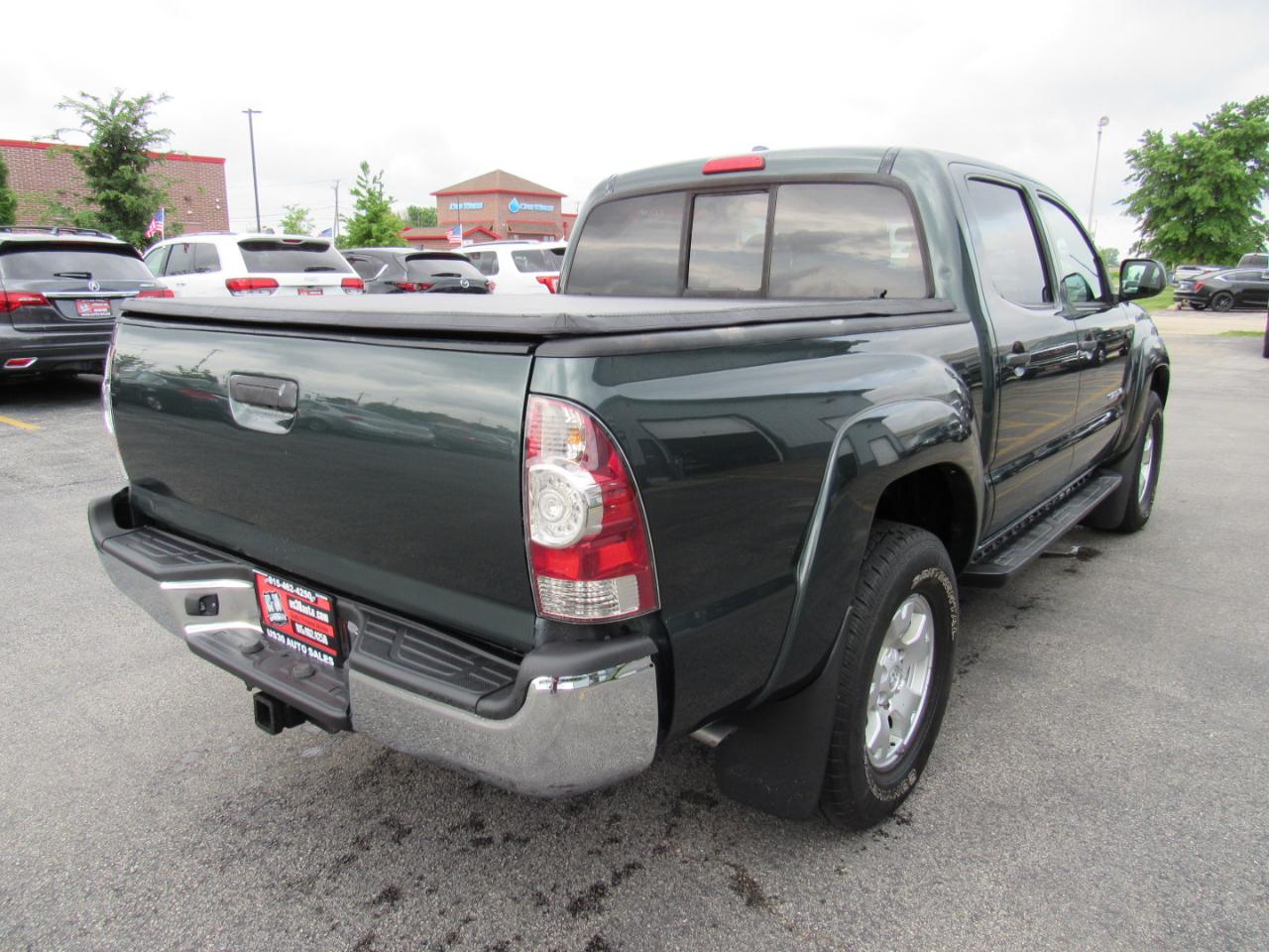 View vehicle photo 6