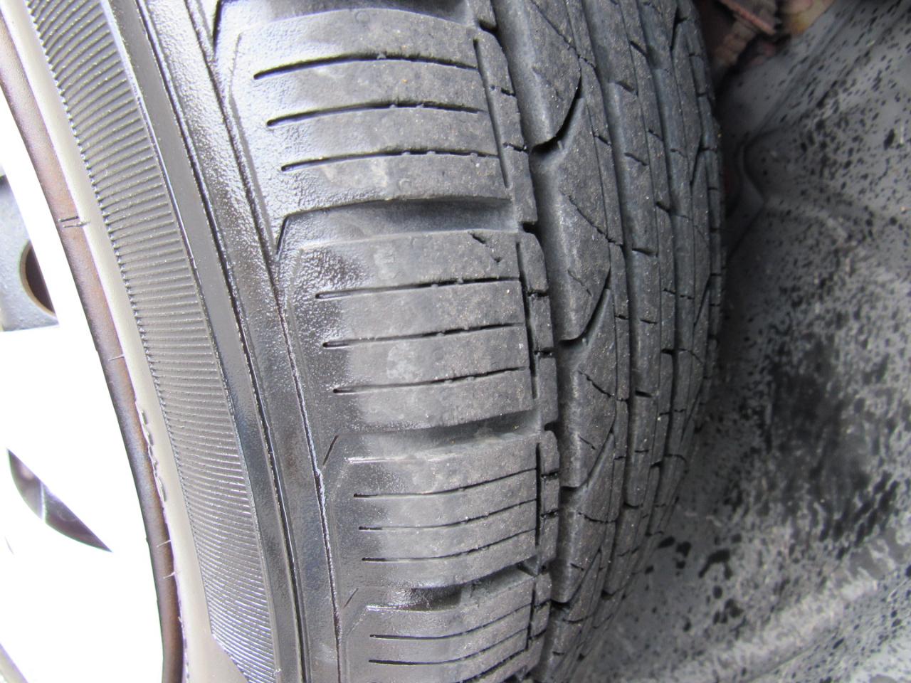 Nissan Sentra 4dr Sdn I4 CVT S 2013