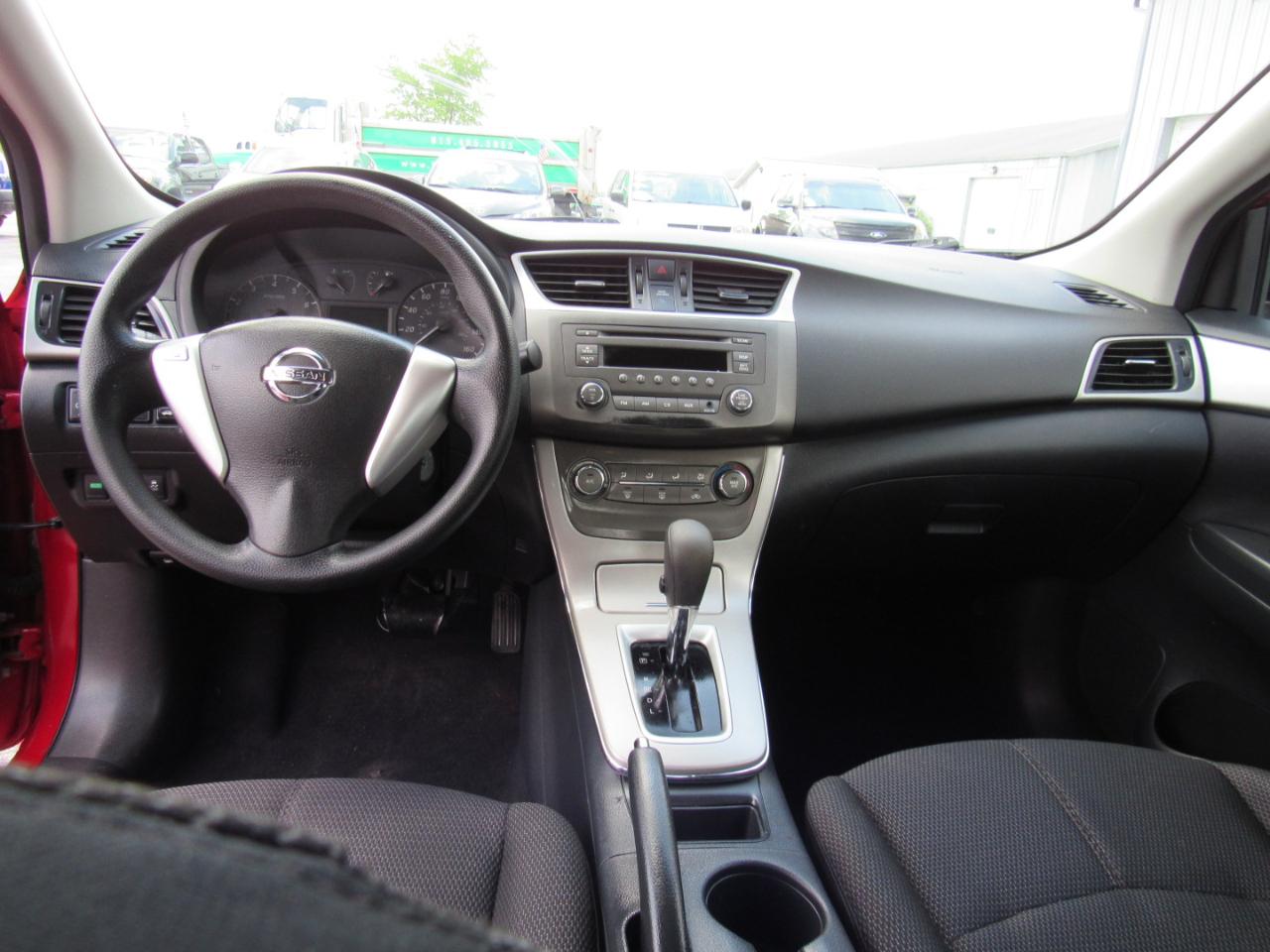 Nissan Sentra 4dr Sdn I4 CVT S 2013