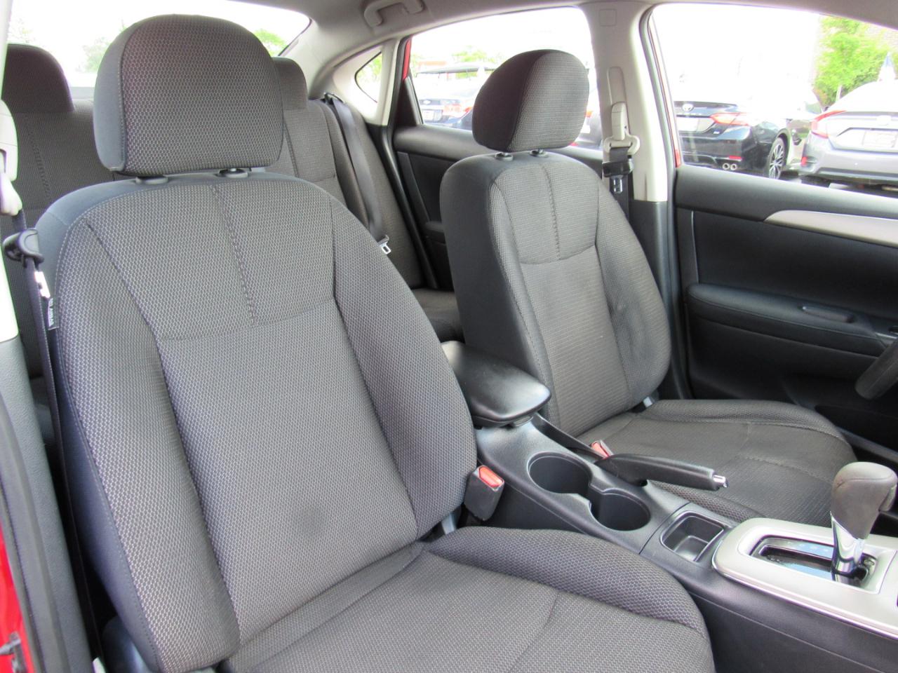 Nissan Sentra 4dr Sdn I4 CVT S 2013