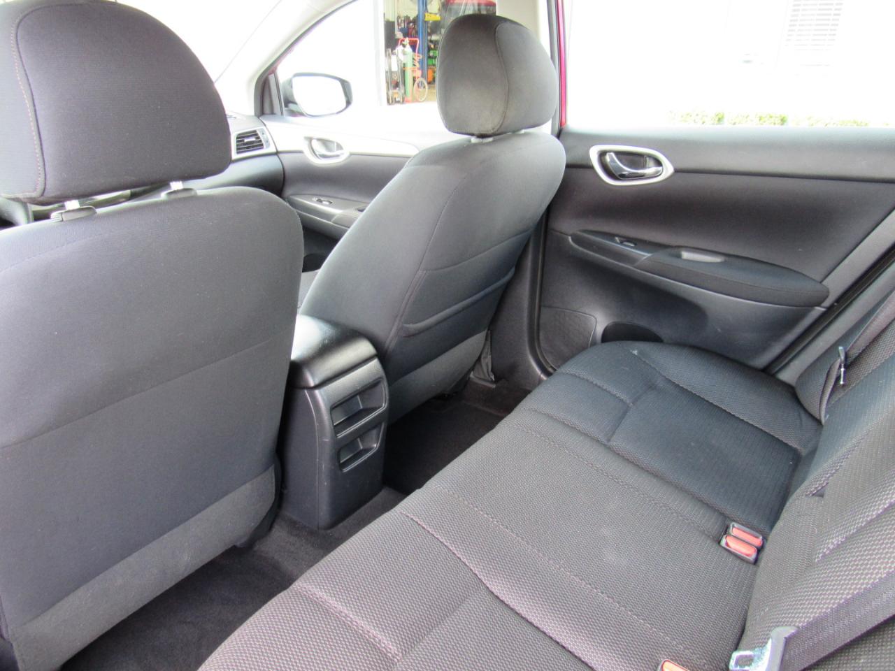 Nissan Sentra 4dr Sdn I4 CVT S 2013