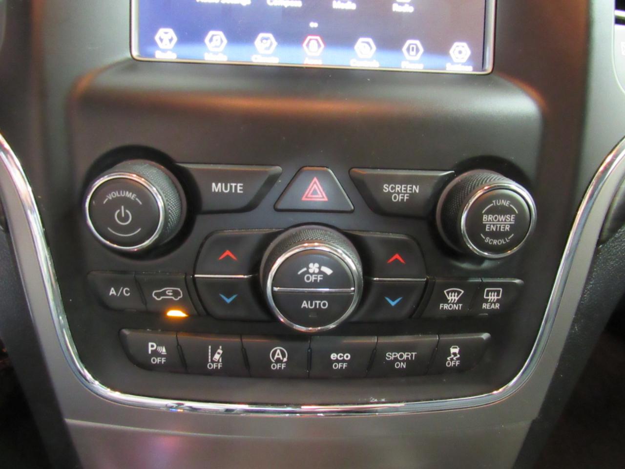 Jeep Grand Cherokee Laredo E 4x4 2021