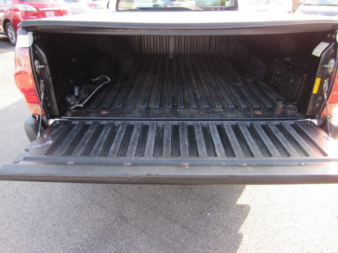 Toyota Tacoma 2WD Reg Cab I4 MT (Natl) 2013