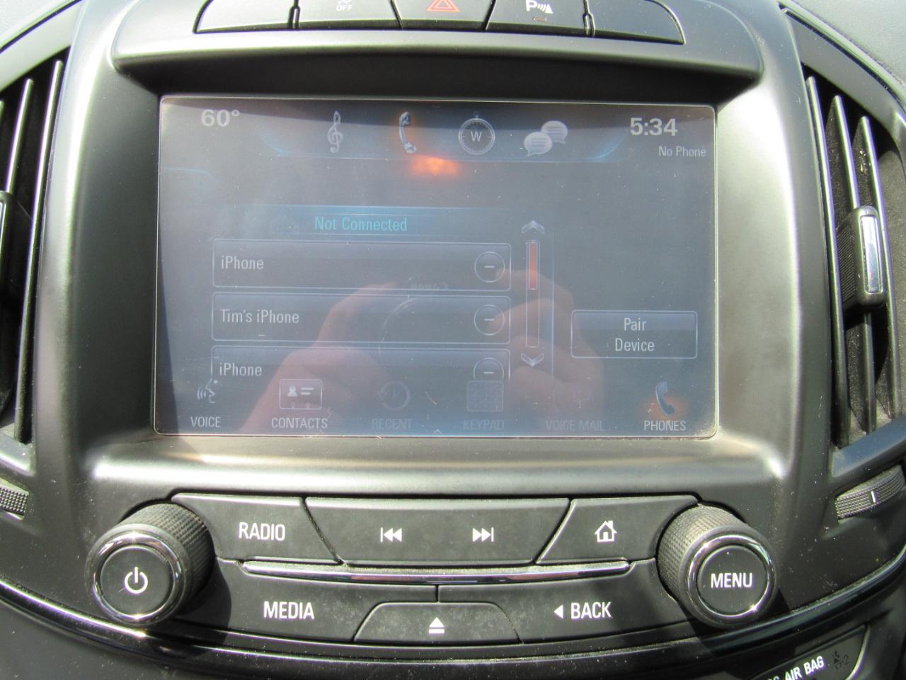 Buick Regal 4dr Sdn Premium II AWD 2016