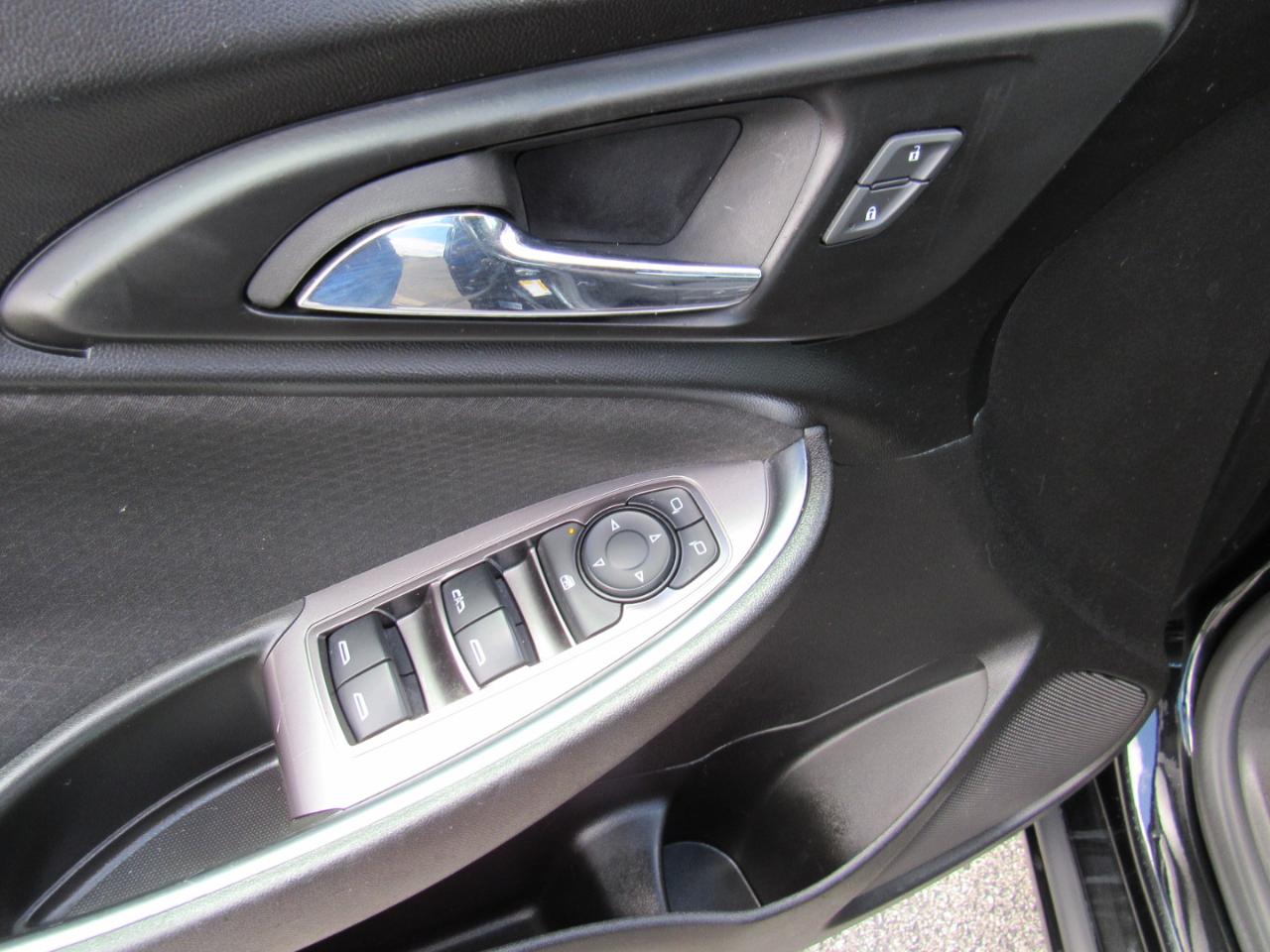 Chevrolet Malibu 4dr Sdn LT 2022