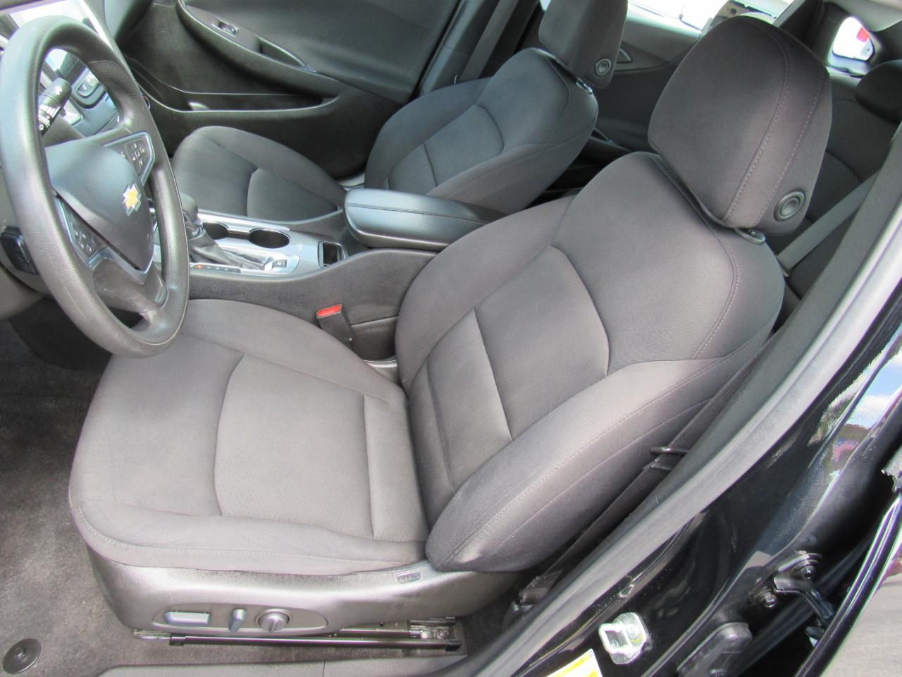 Chevrolet Malibu 4dr Sdn LT 2022