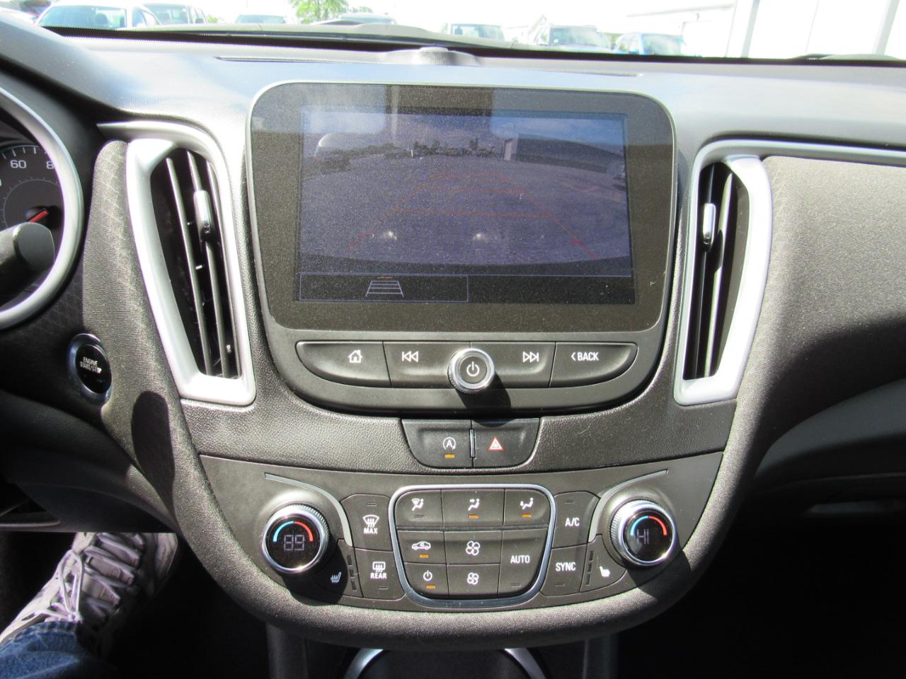 Chevrolet Malibu 4dr Sdn LT 2022