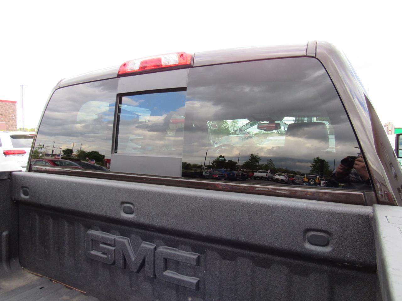 GMC Sierra 2500HD 4WD Crew Cab 153.7" SLT 2018