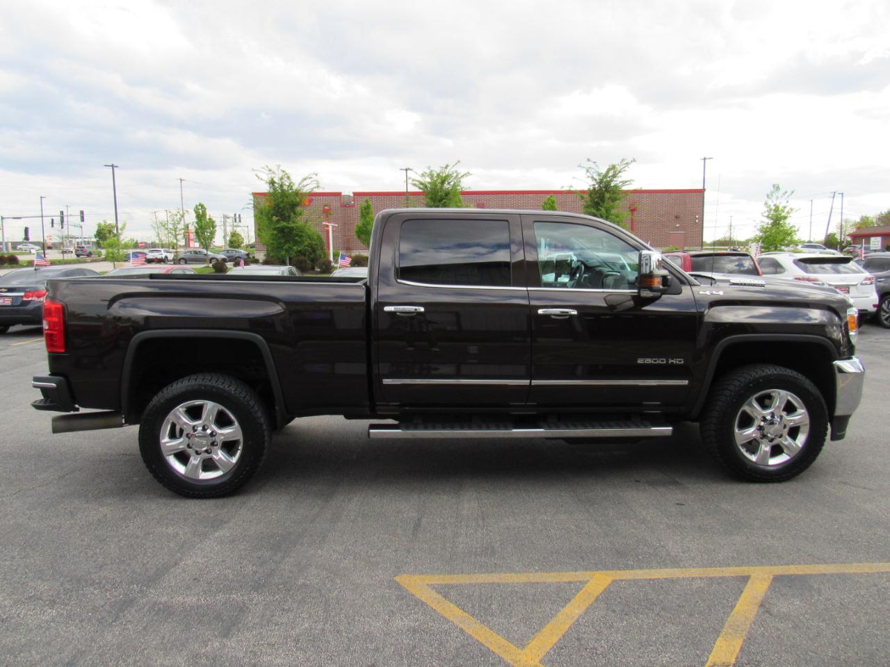 GMC Sierra 2500HD 4WD Crew Cab 153.7" SLT 2018