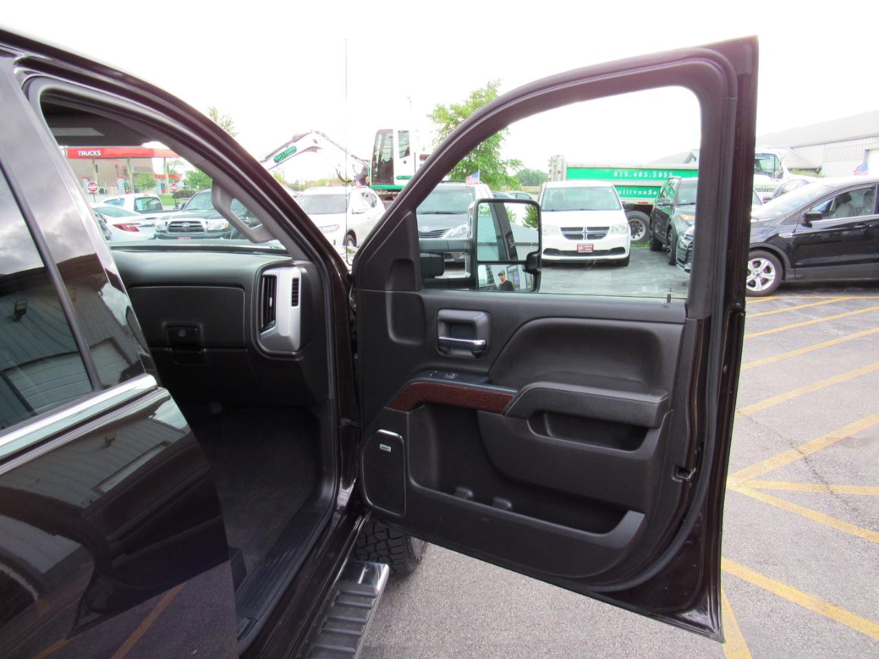 GMC Sierra 2500HD 4WD Crew Cab 153.7" SLT 2018