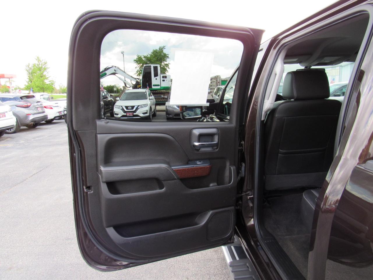 GMC Sierra 2500HD 4WD Crew Cab 153.7" SLT 2018