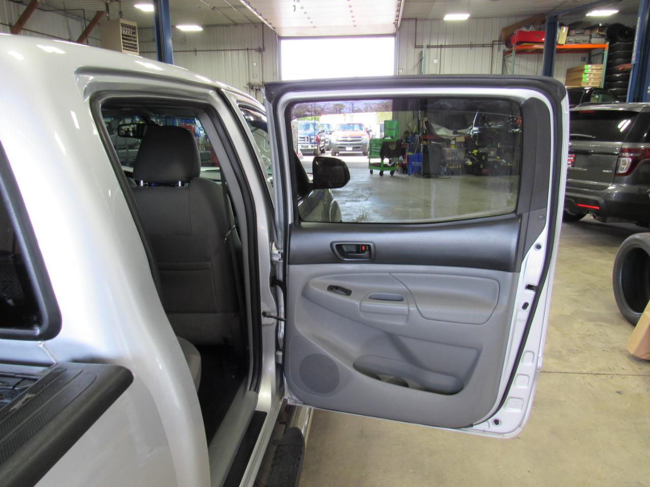 Toyota Tacoma Double Cab V6 Auto 4WD 2013