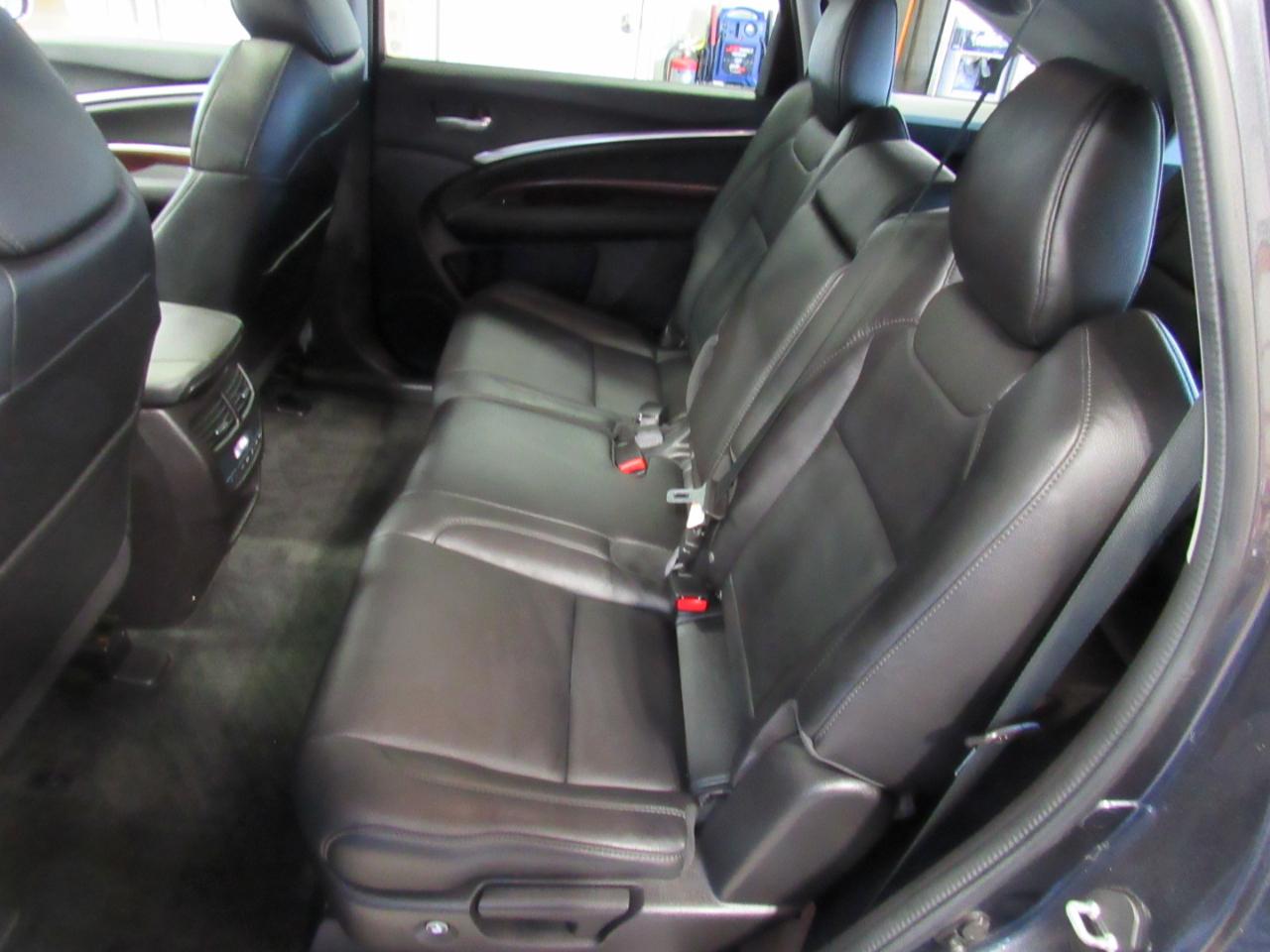 Acura MDX SH-AWD 4dr Tech Pkg 2014