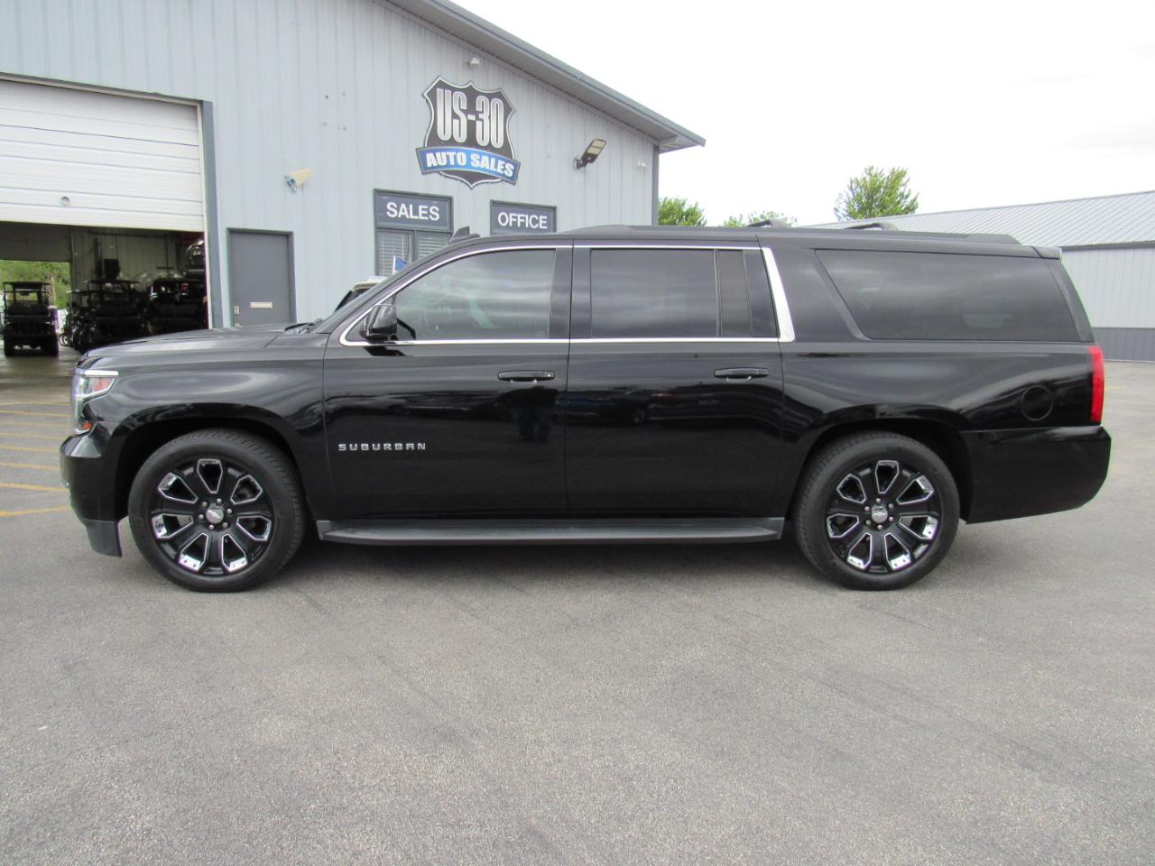 Chevrolet Suburban 4WD 4dr 1500 LS 2016
