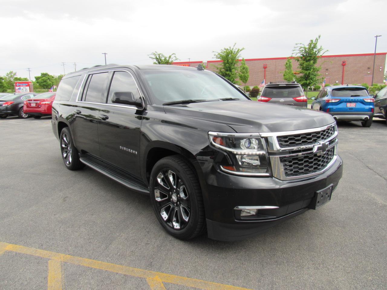 Chevrolet Suburban 4WD 4dr 1500 LS 2016