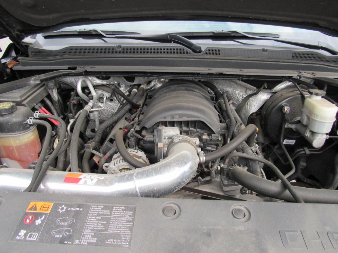 Chevrolet Suburban 4WD 4dr 1500 LS 2016