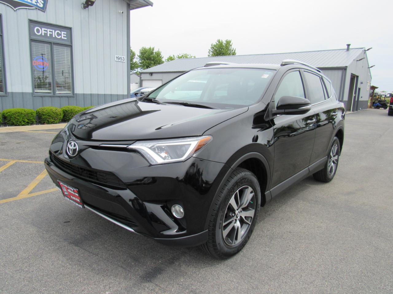 2016 Toyota RAV4 AWD 4dr XLE (Natl)