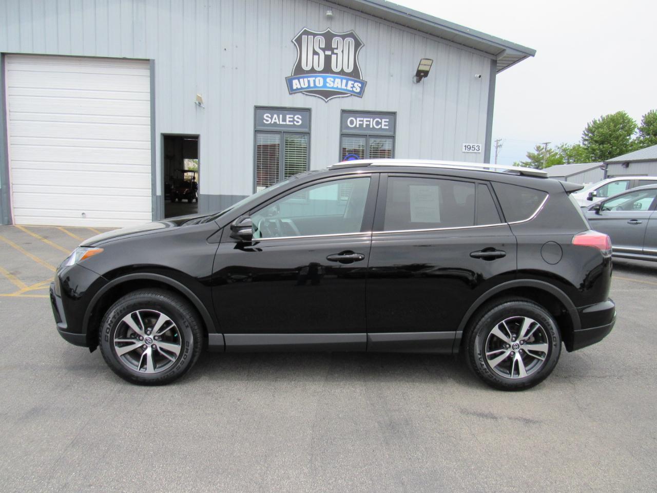 Toyota RAV4 AWD 4dr XLE (Natl) 2016