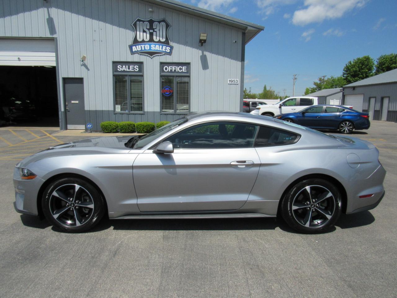 Ford Mustang EcoBoost Fastback 2021