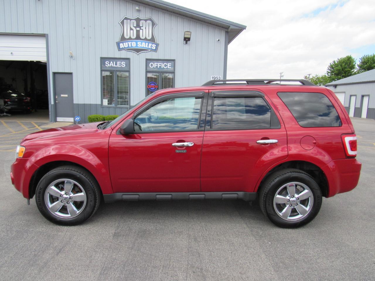 Ford Escape 4WD 4dr XLT 2011