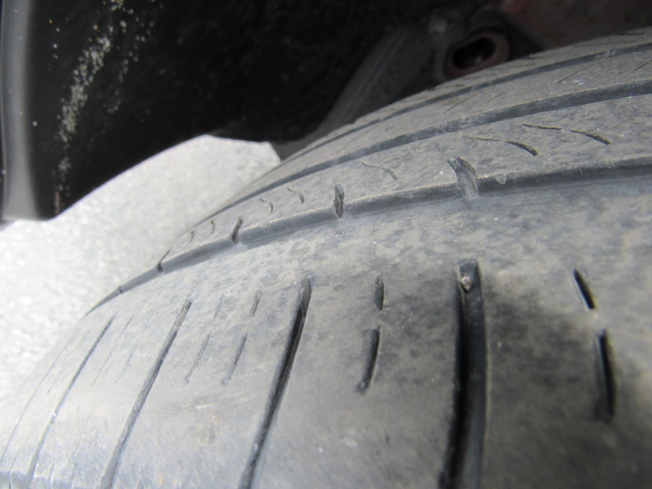 Ford Escape 4WD 4dr XLT 2011