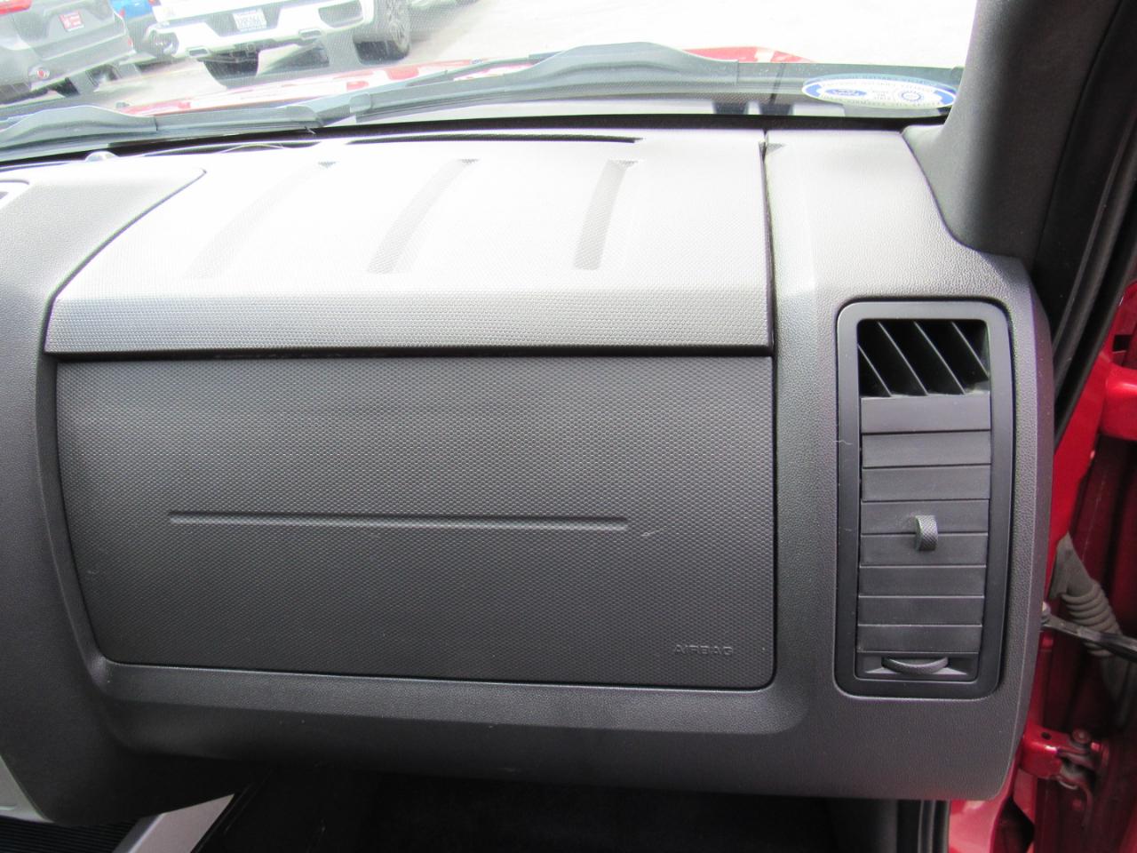 Ford Escape 4WD 4dr XLT 2011
