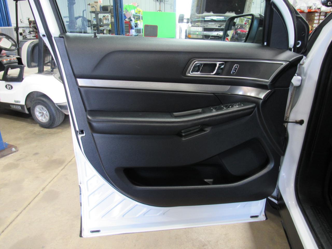 Ford Explorer XLT 4WD 2018