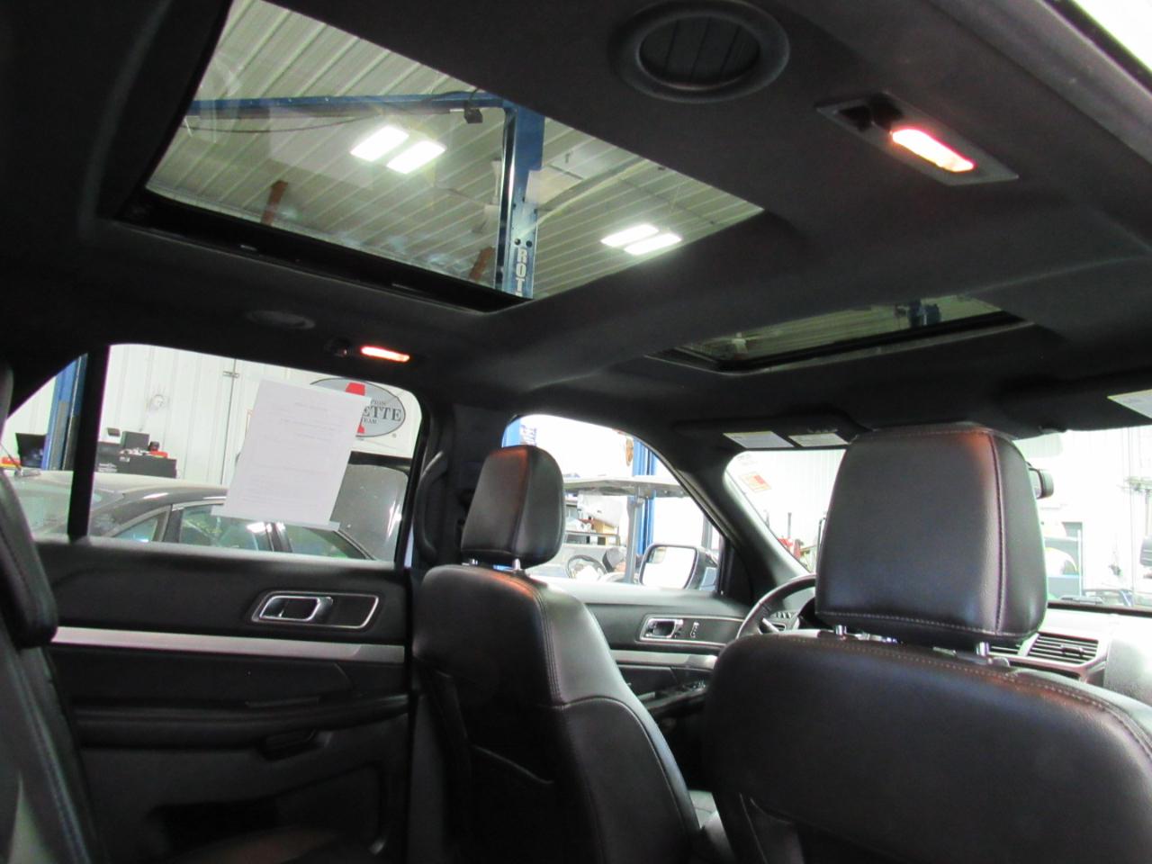 Ford Explorer XLT 4WD 2018