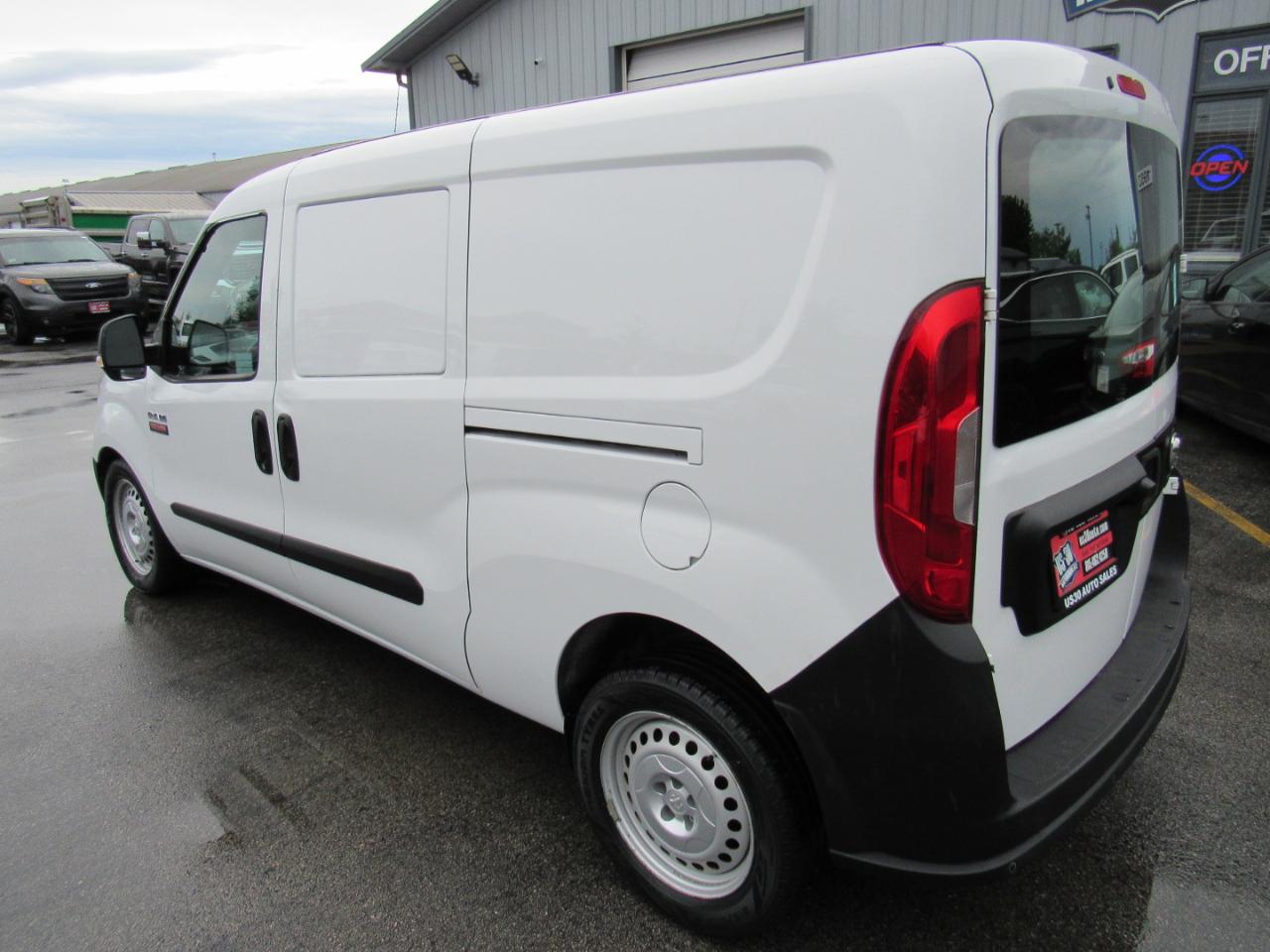 RAM ProMaster City Cargo Van 122" WB Tradesman 2016