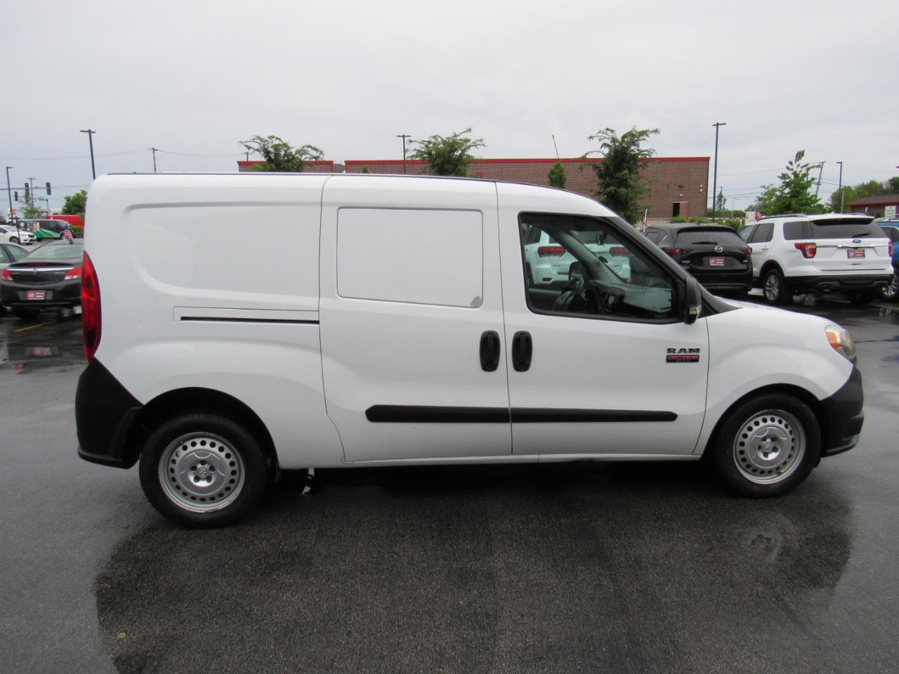 RAM ProMaster City Cargo Van 122" WB Tradesman 2016