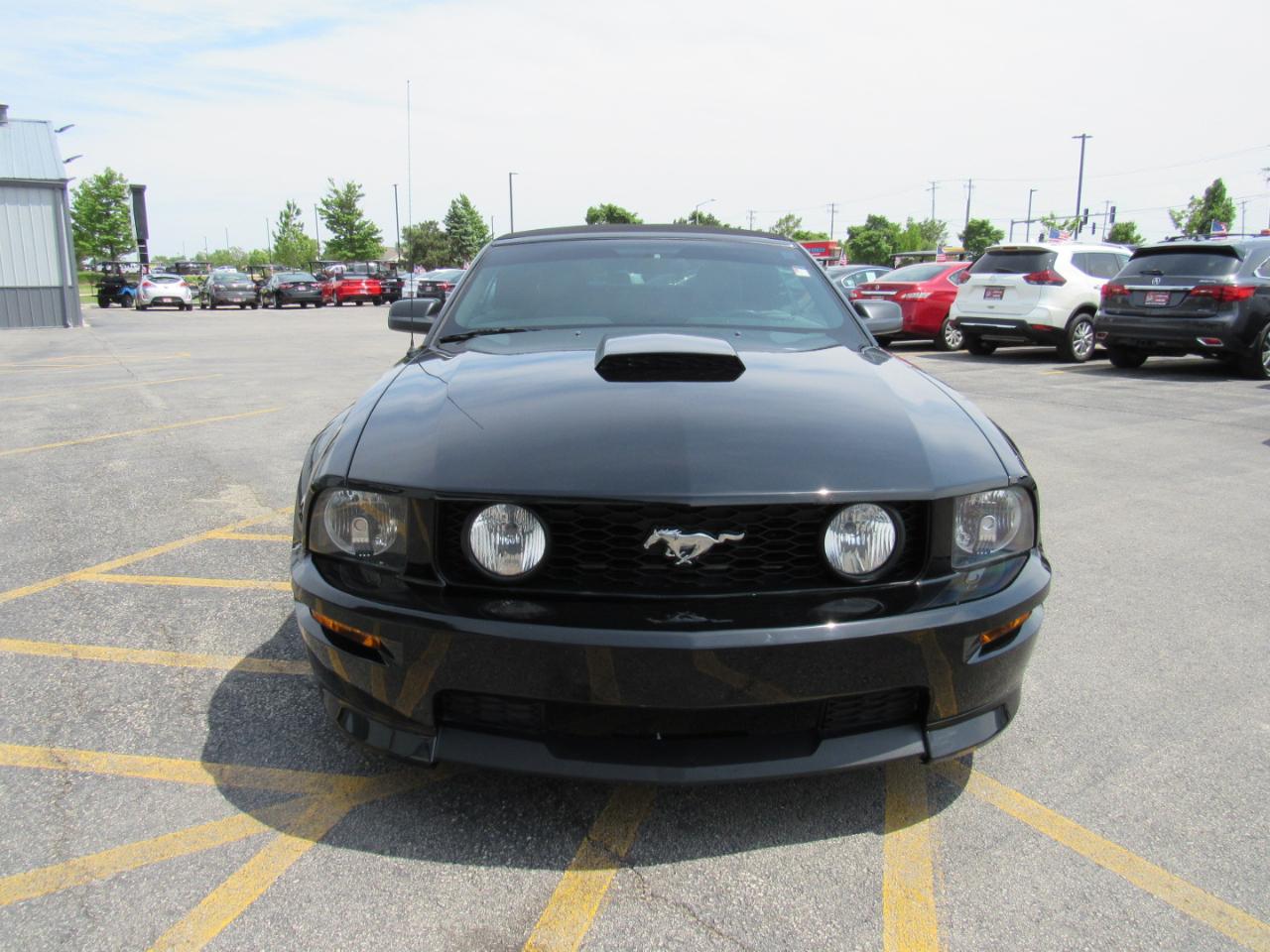Ford Mustang 2dr Conv GT Deluxe 2008