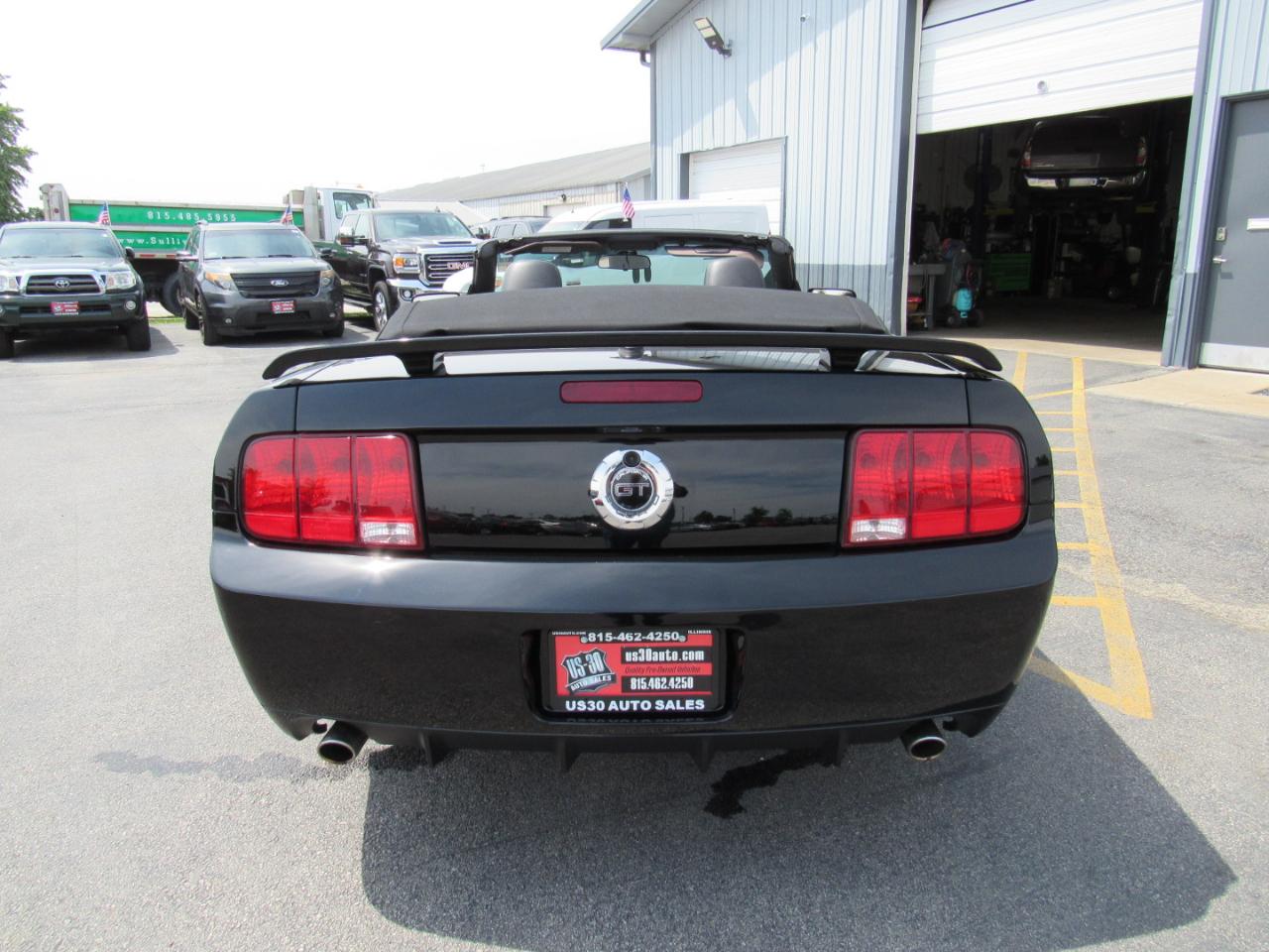 Ford Mustang 2dr Conv GT Deluxe 2008