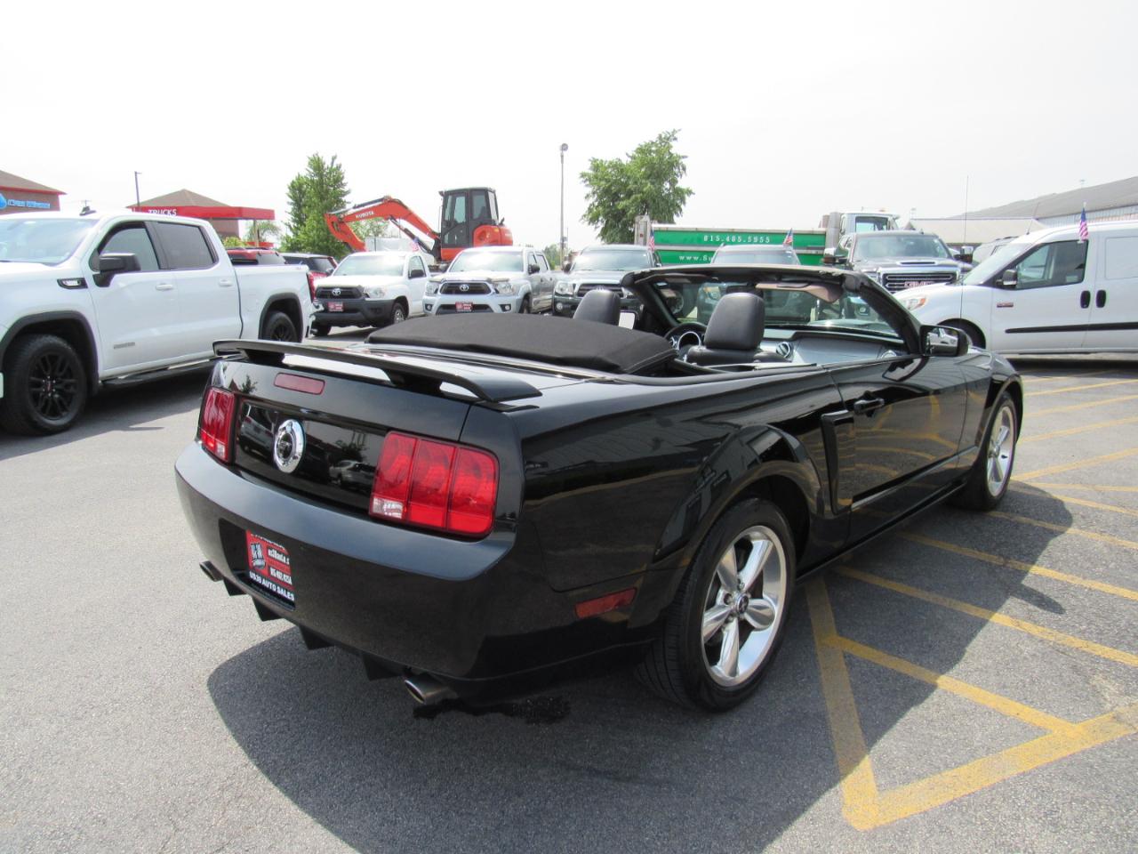 Ford Mustang 2dr Conv GT Deluxe 2008