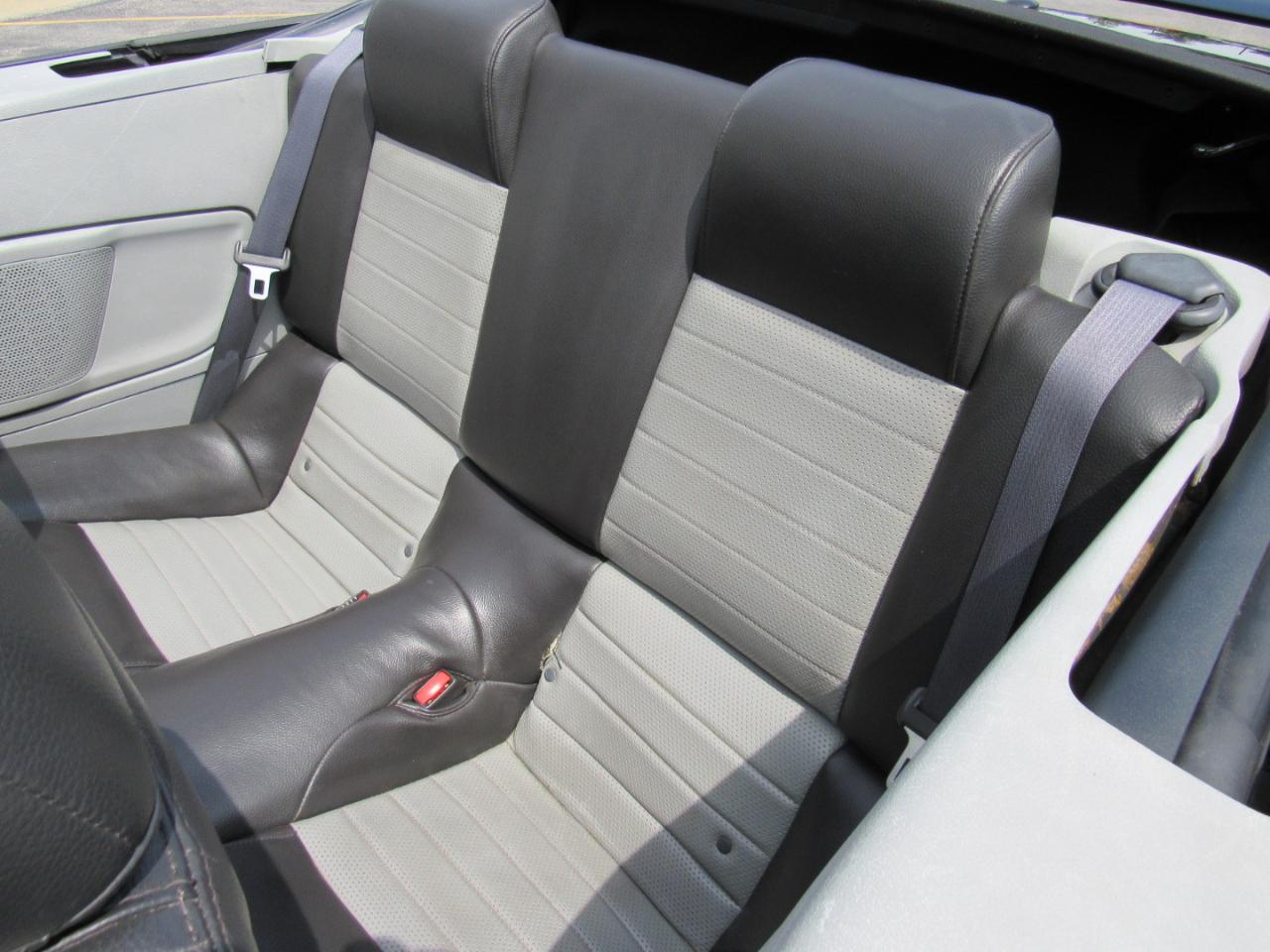 Ford Mustang 2dr Conv GT Deluxe 2008