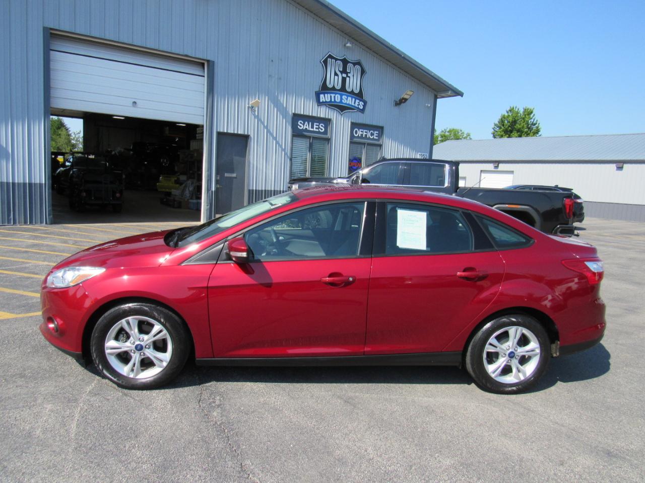 Ford Focus 4dr Sdn SE 2013