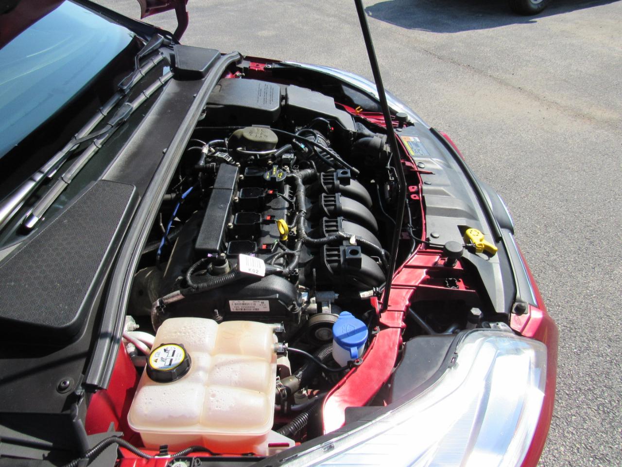 Ford Focus 4dr Sdn SE 2013