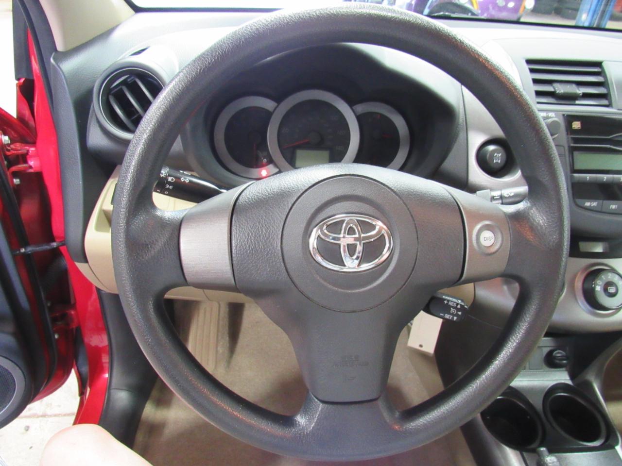 Toyota RAV4 4WD 4dr 4-cyl 4-Spd AT (Natl) 2009