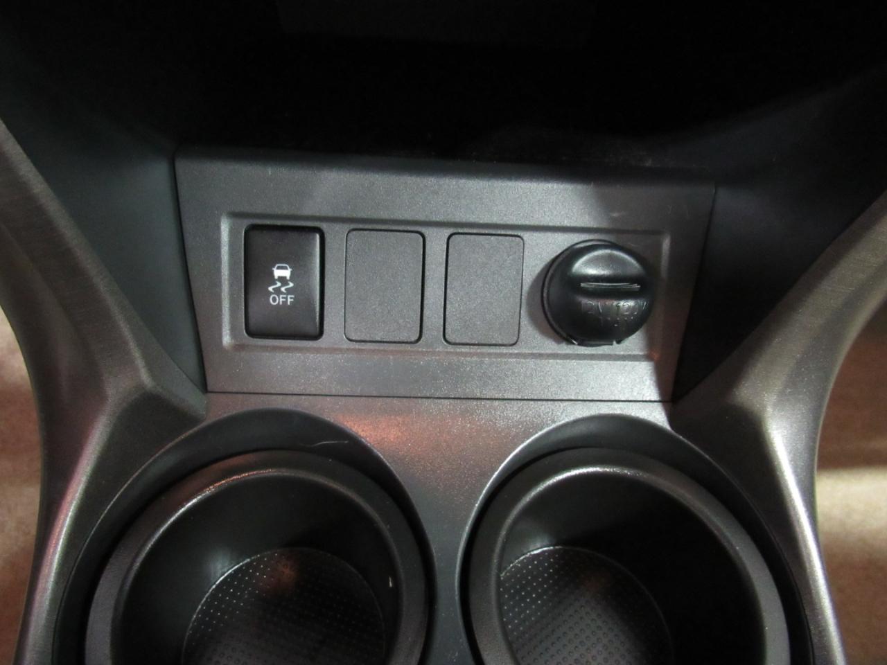 Toyota RAV4 4WD 4dr 4-cyl 4-Spd AT (Natl) 2009