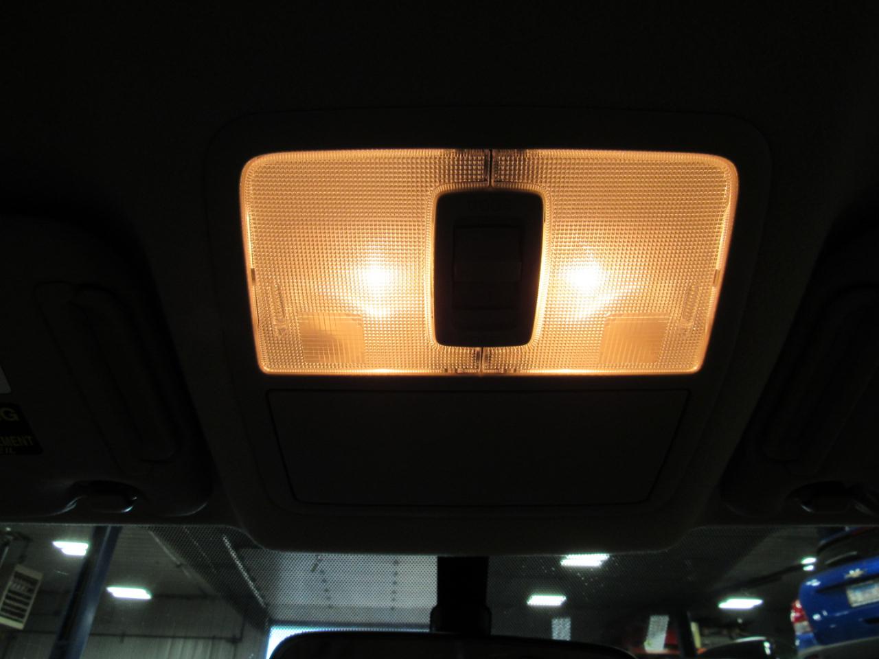Toyota RAV4 4WD 4dr 4-cyl 4-Spd AT (Natl) 2009