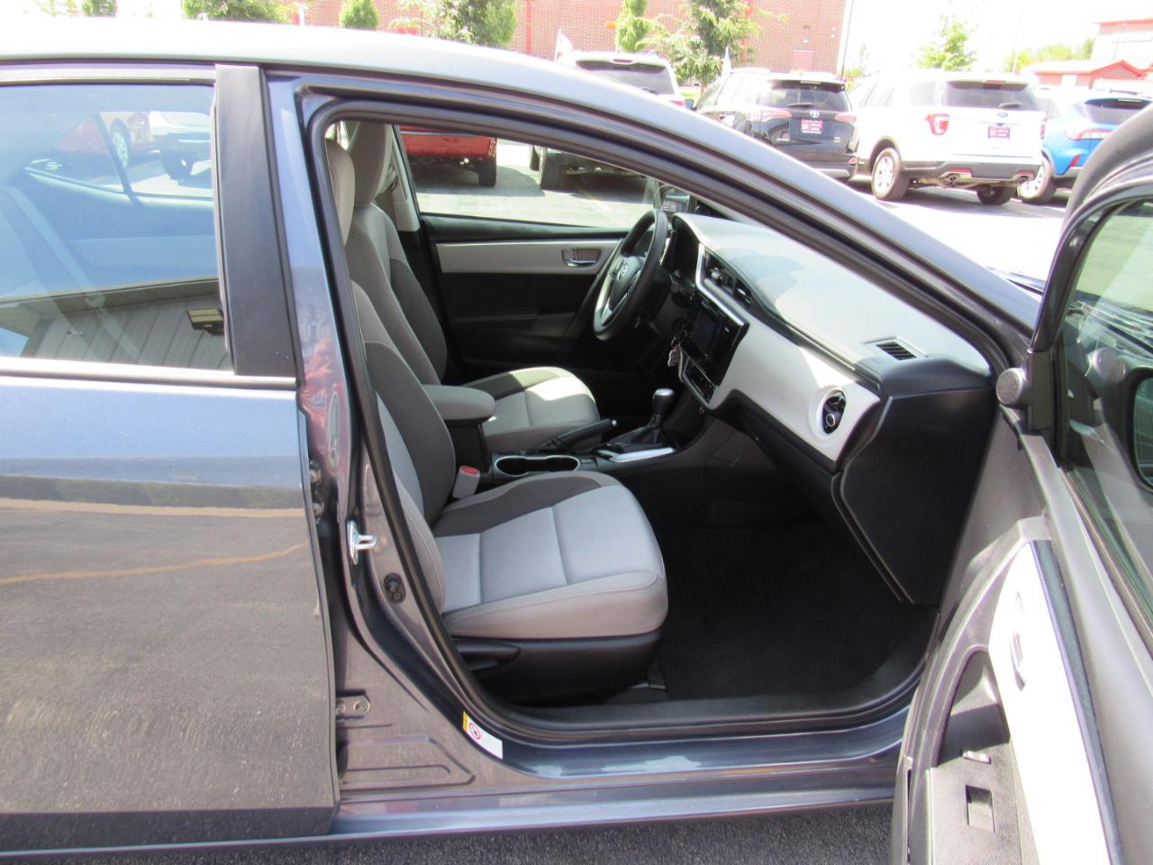 Toyota Corolla 4dr Sedan LE Auto 2017