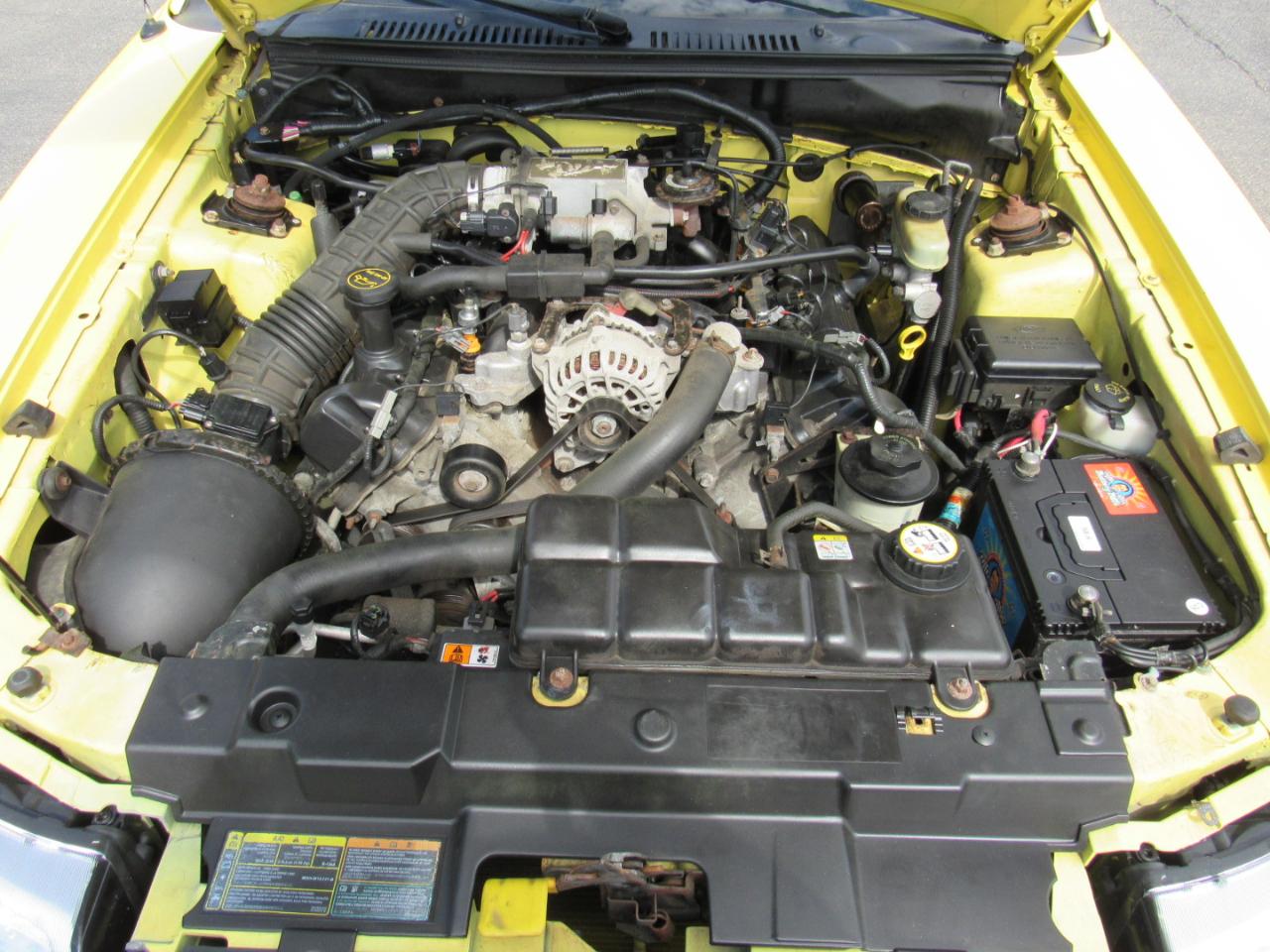 Ford Mustang 2dr Convertible GT Deluxe 2001